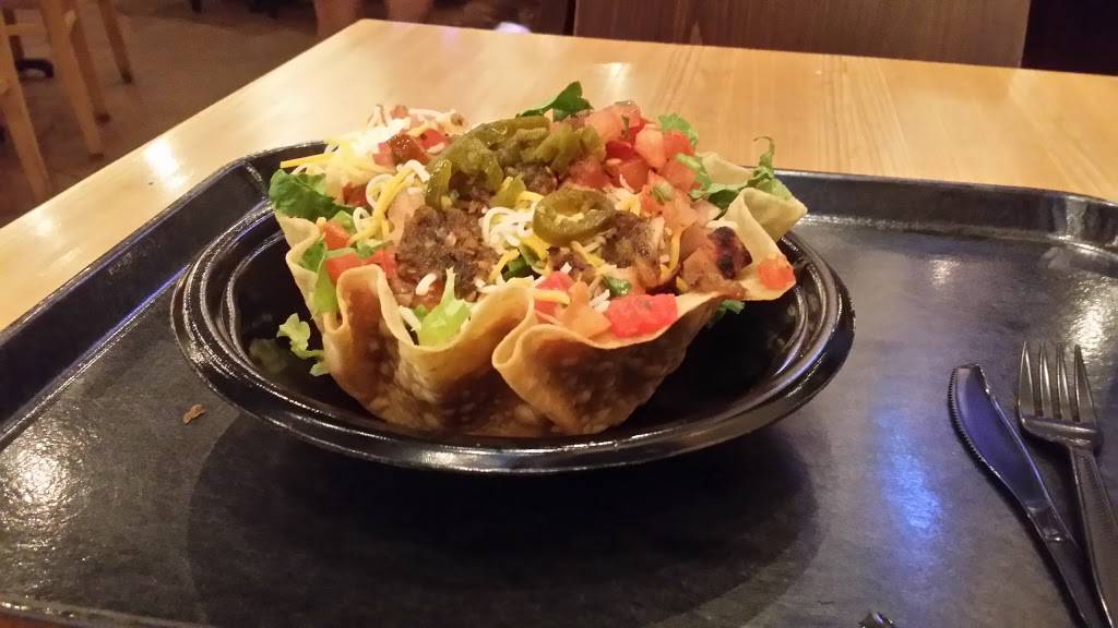 Taco Cabana | restaurant | 2520 N Hwy 123 Bypass, Seguin, TX 78155, USA | 8303723466 OR +1 830-372-3466