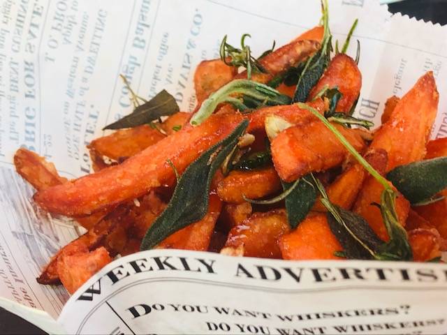 Moseley’s Sports Bar | restaurant | 55 Tamal Vista Blvd, Corte Madera, CA 94925, USA | 4157047437 OR +1 415-704-7437