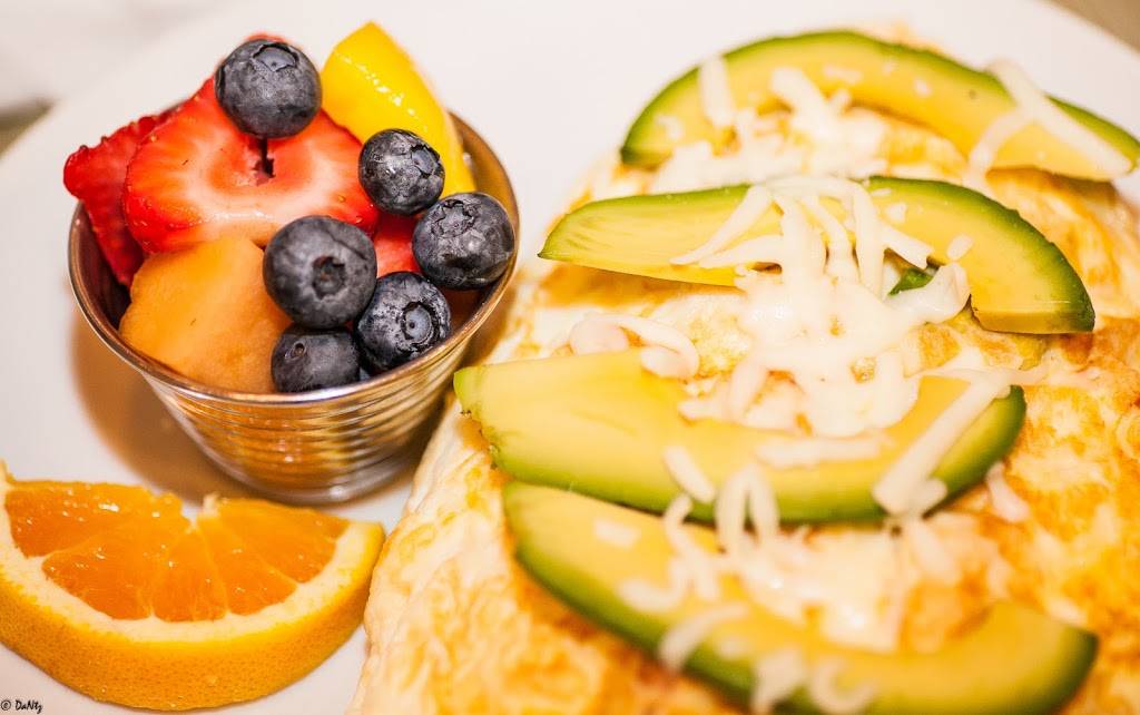 Delias Kitchen | restaurant | 1034 Lake St, Oak Park, IL 60301, USA | 7083581300 OR +1 708-358-1300