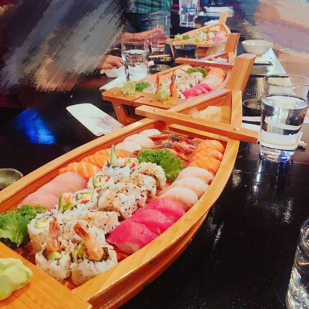 Tokyo Sushi | restaurant | 901 Yonge St, Toronto, ON M4W 2H2, Canada | 4165166168 OR +1 416-516-6168