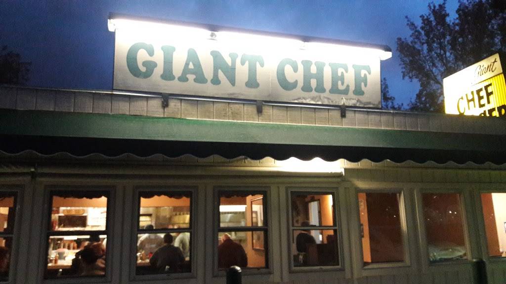 Giant Chef | restaurant | 10 Golf Club Rd, Pleasant Hill, CA 94523, USA | 9256896094 OR +1 925-689-6094