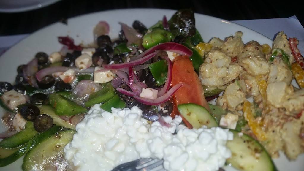 Mondo Resto Bar | restaurant | 11615 1ᴱ Avenue, Saint-Georges, QC G5Y 7H5, Canada | 4182284133 OR +1 418-228-4133