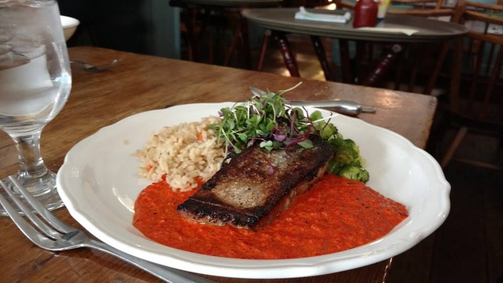 Duffys Tavern | restaurant | 113 E Main St, Boalsburg, PA 16827, USA | 8144666241 OR +1 814-466-6241