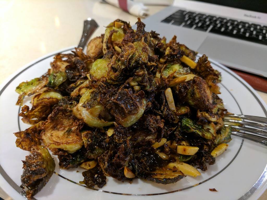 Kapnos Taverna | restaurant | Terminal C, 2401 S Smith Blvd, Arlington, VA 22202, USA | 7034171007 OR +1 703-417-1007