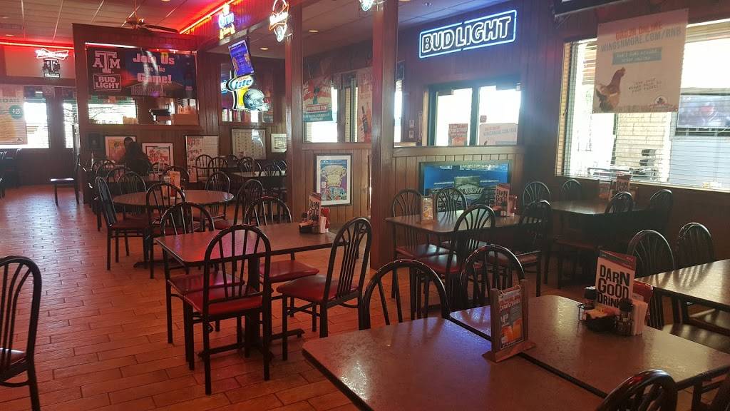 Wings N More® Restaurant and Bar | restaurant | 1511 University Dr E, College Station, TX 77840, USA | 9796912100 OR +1 979-691-2100