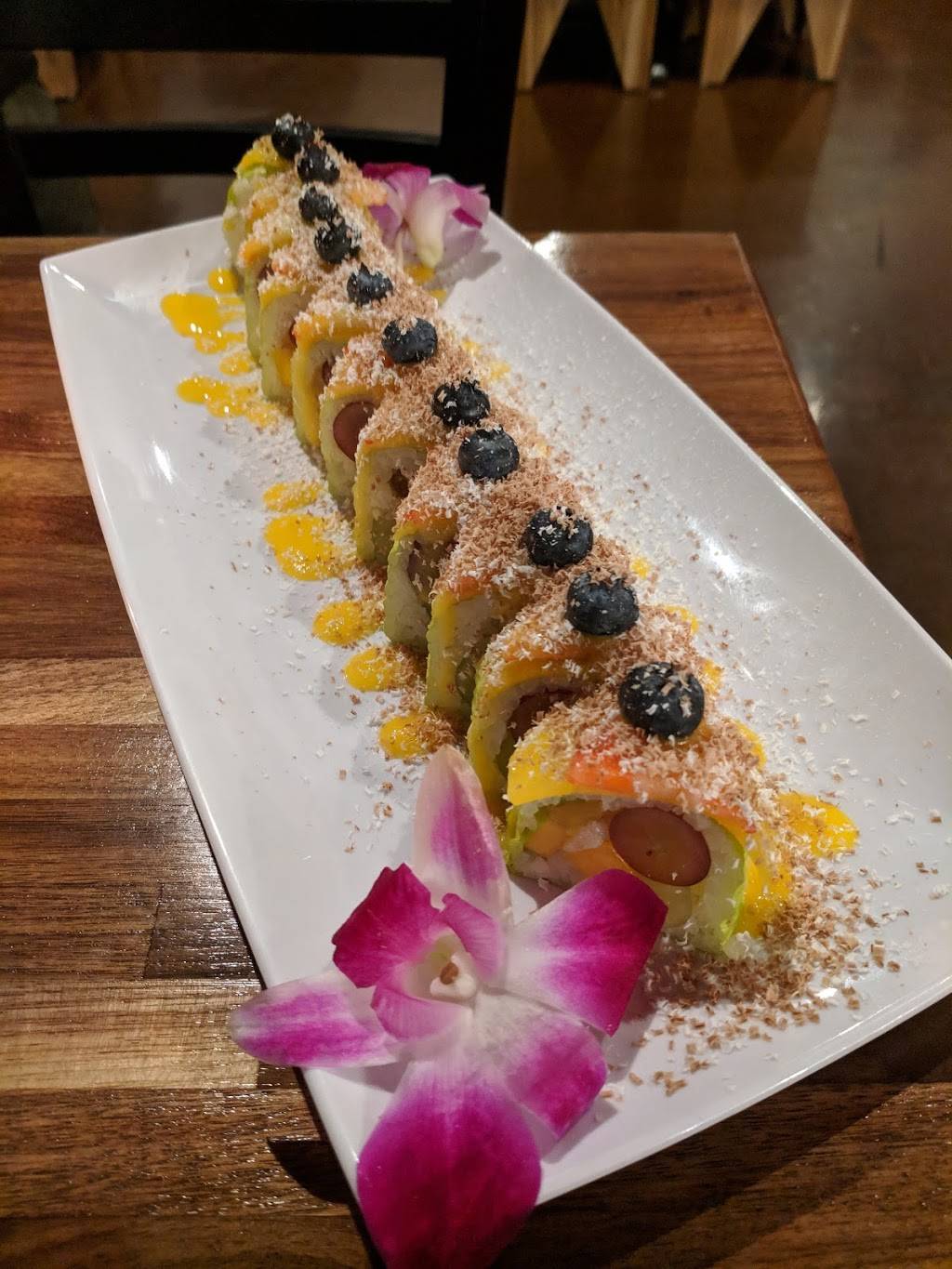 MORA Asian Kitchen | restaurant | 201 Harrison St, Oak Park, IL 60304, USA | 7086134546 OR +1 708-613-4546