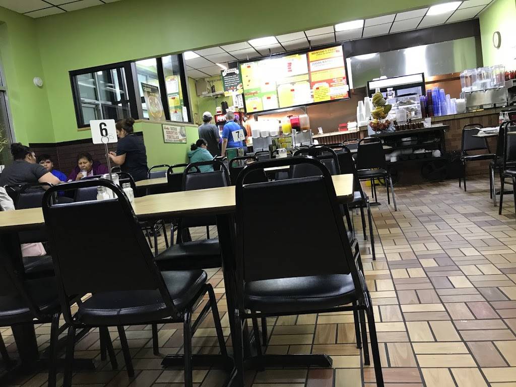 El Nuevo Taconazo Restaurant | restaurant | 2350 W Cermak Rd, Chicago, IL 60608, USA | 7732472795 OR +1 773-247-2795