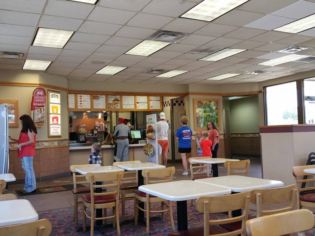 Wendys | restaurant | 170 Vaughan Ln, Pell City, AL 35125, USA | 2053382045 OR +1 205-338-2045