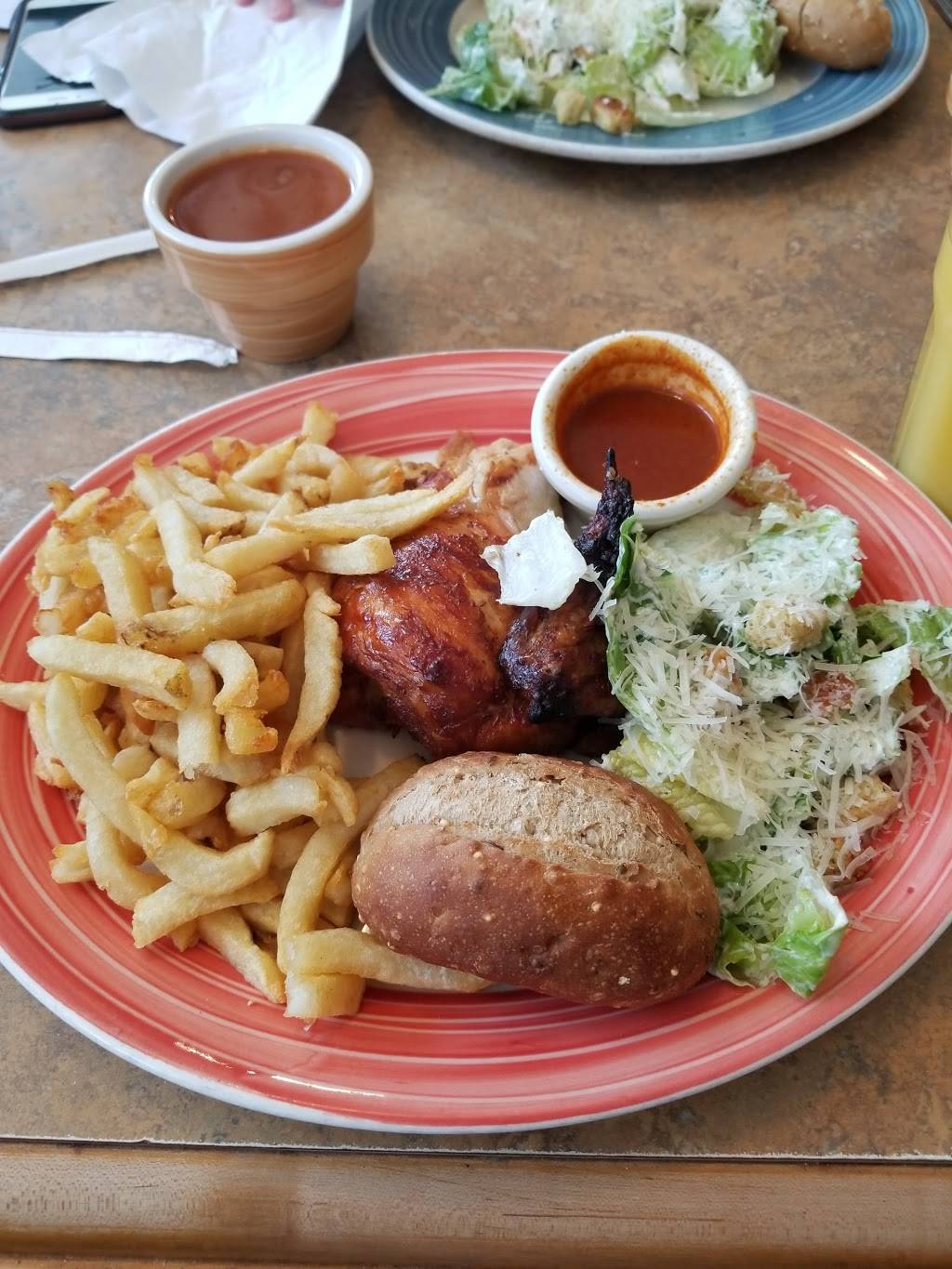 Swiss Chalet | restaurant | 266 Queens Quay W, Toronto, ON M5J 1B5, Canada | 4165967292 OR +1 416-596-7292