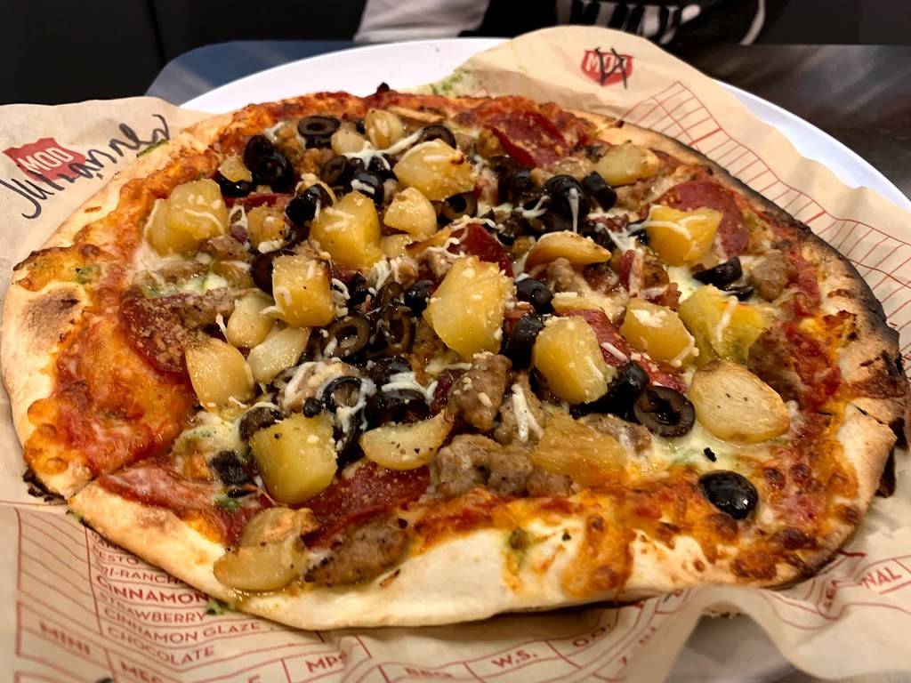 MOD Pizza | restaurant | 19550 Molalla Ave #145, Oregon City, OR 97045, USA | 5039085790 OR +1 503-908-5790