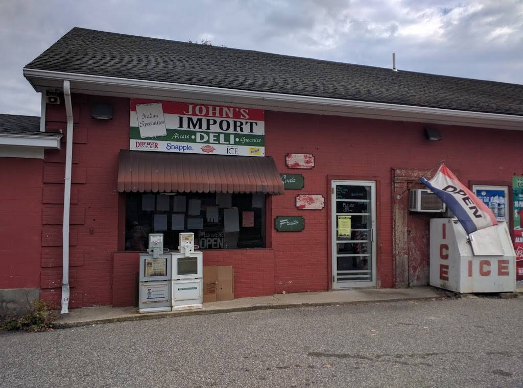 Johns Import Deli | restaurant | 98 Main St, Winsted, CT 06098, USA | 8603791805 OR +1 860-379-1805