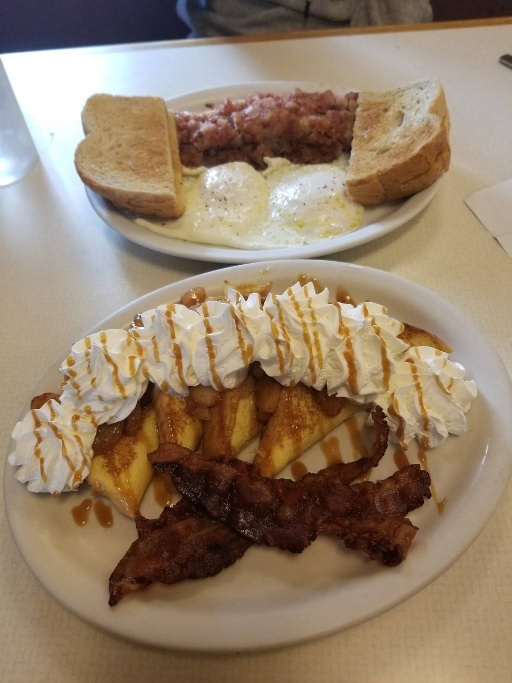 Dys Country Kitchen | restaurant | 11512 Bullis Rd, Marilla, NY 14102, USA | 7166554539 OR +1 716-655-4539