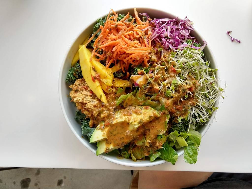 Rooted Juicery + Kitchen | restaurant | 3010 Madison Rd, Cincinnati, OH 45209, USA | 5133512900 OR +1 513-351-2900