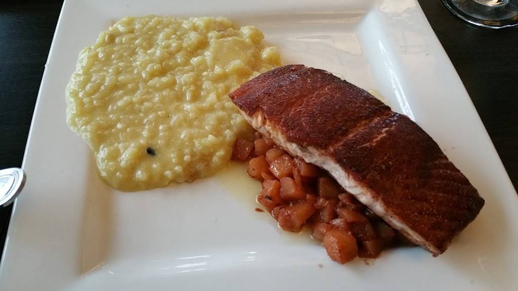 Table 530 at PICKS At PLX | restaurant | 530 Portage Lakes Drive, Akron, OH 44319, USA | 3307945157 OR +1 330-794-5157