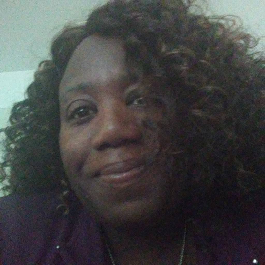 NEENES SPOT | restaurant | 9700 Homestead Rd, Houston, TX 77016, USA | 8329359192 OR +1 832-935-9192