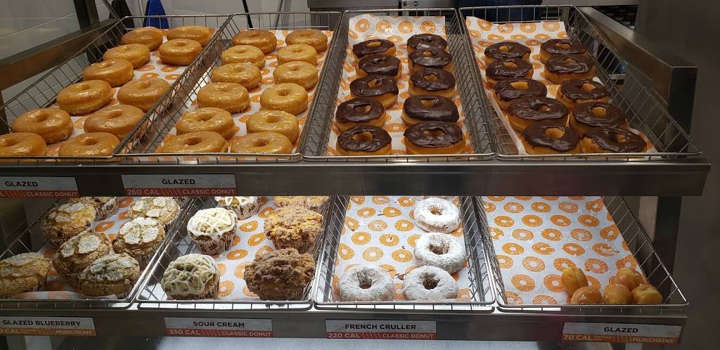 Dunkin’ | restaurant | 38244 Colorado Ave, Avon, OH 44011, USA | 4406950547 OR +1 440-695-0547