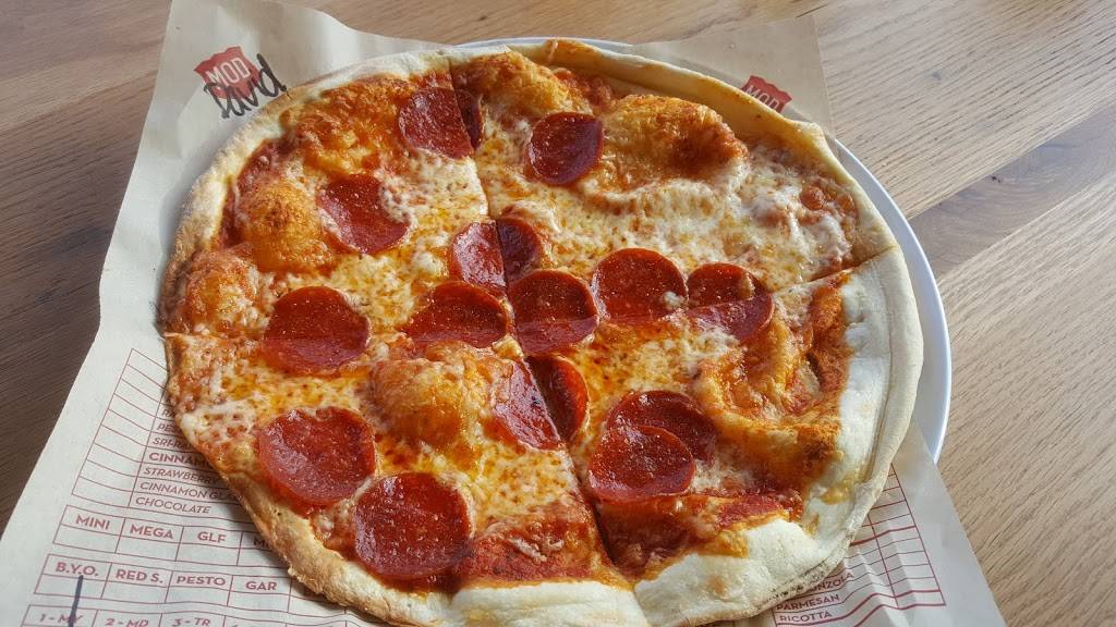 MOD Pizza | restaurant | 3820 Rainier Ave S, Seattle, WA 98118, USA | 2069286959 OR +1 206-928-6959