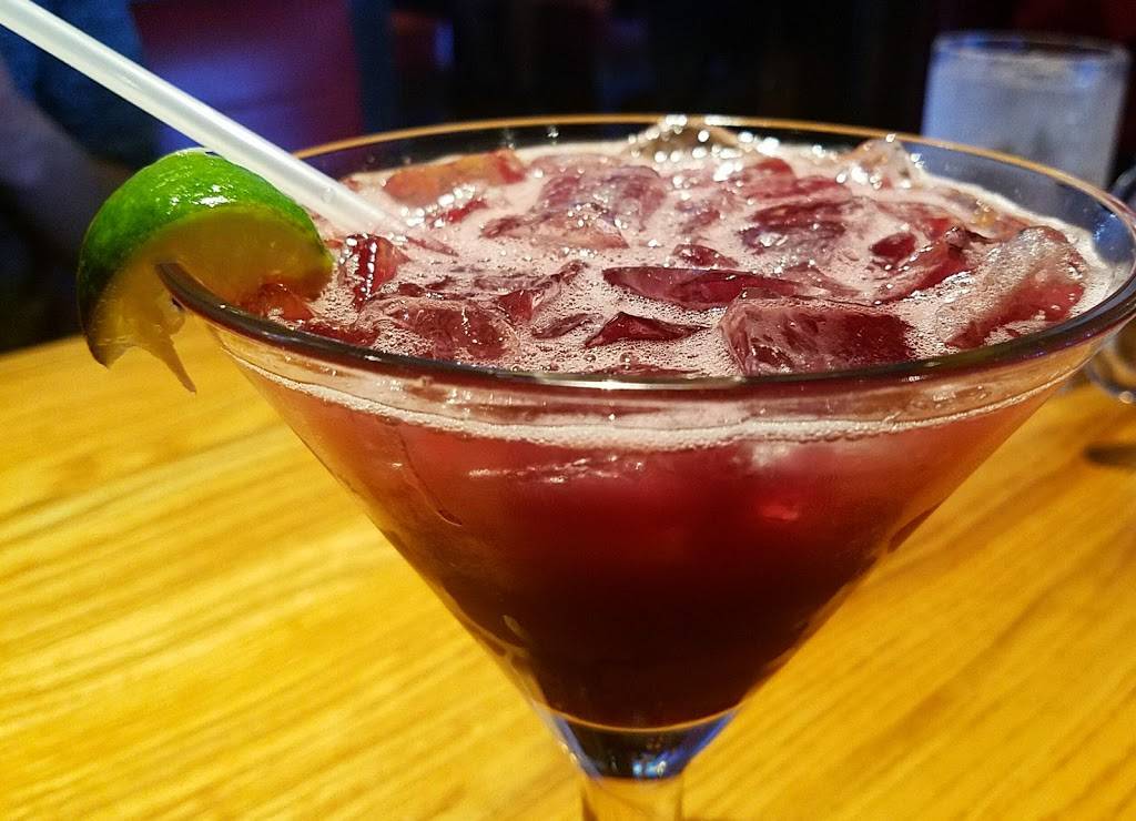 Chilis | meal takeaway | 8008 Cedar Springs Road, Dallas, TX 75235, USA | 2143532722 OR +1 214-353-2722