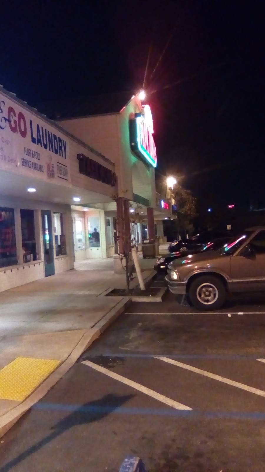 Papa Johns Pizza | restaurant | 6925 El Cajon Blvd, San Diego, CA 92115, USA | 6194697272 OR +1 619-469-7272