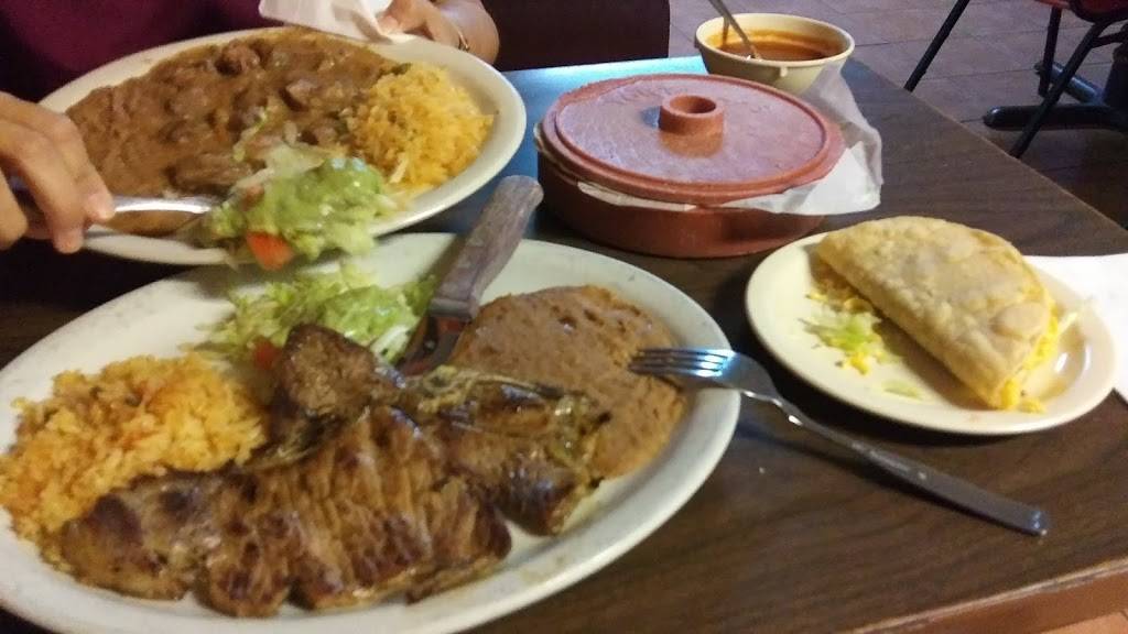 Torito Mexican Restaurant | restaurant | 5314 S Presa St, San Antonio, TX 78223, USA | 2105322297 OR +1 210-532-2297