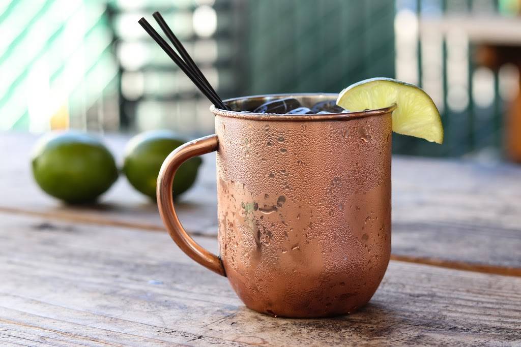 Ponderosa Lounge & Grill | restaurant | 10350 N Vancouver Way, Portland, OR 97217, USA | 5033450300 OR +1 503-345-0300