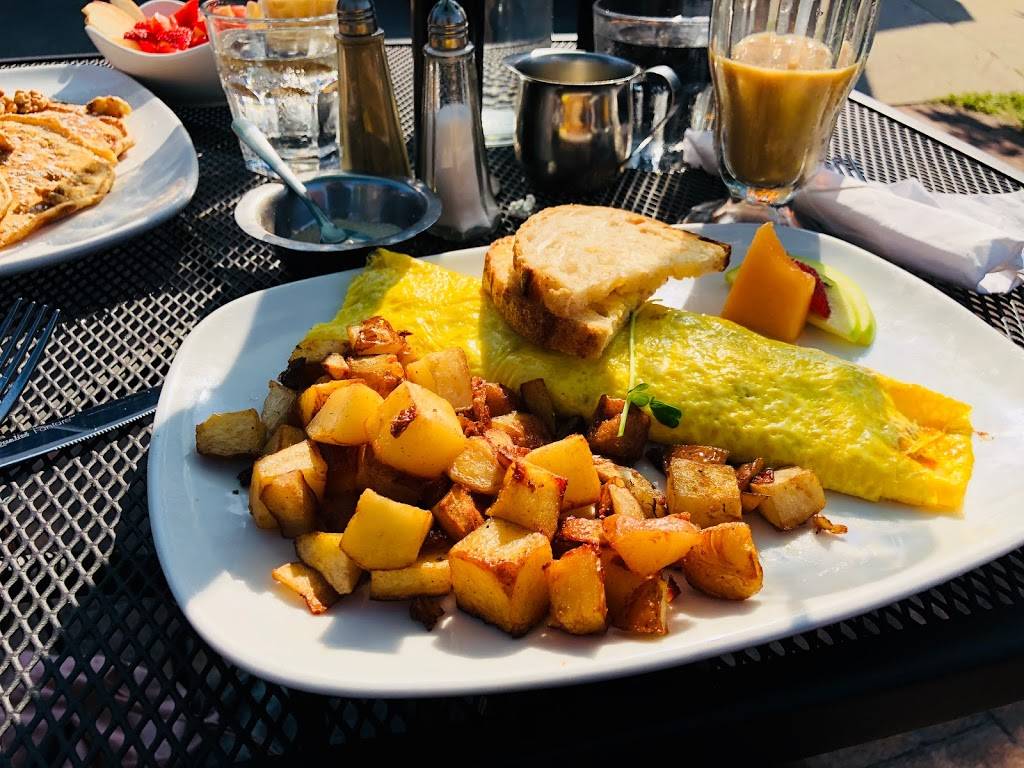 The Brooklyn Street Local LLC | restaurant | 1266 Michigan Ave, Detroit, MI 48226, USA | 3132626547 OR +1 313-262-6547