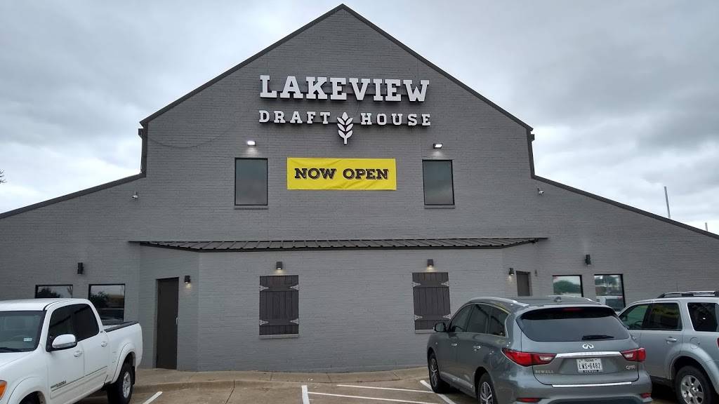 Lakeview Drafthouse | restaurant | 4847 Main St, The Colony, TX 75056, USA | 2143907574 OR +1 214-390-7574