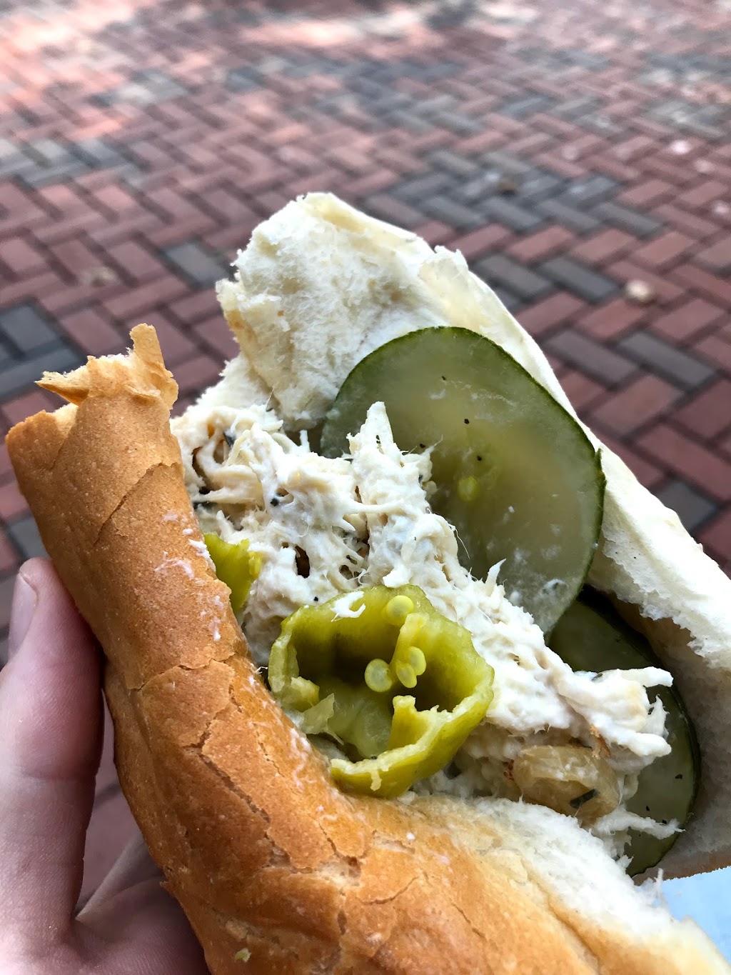 Christophers Runaway Gourmay | restaurant | 2-98 S 12th St, Richmond, VA 23219, USA | 8044003663 OR +1 804-400-3663