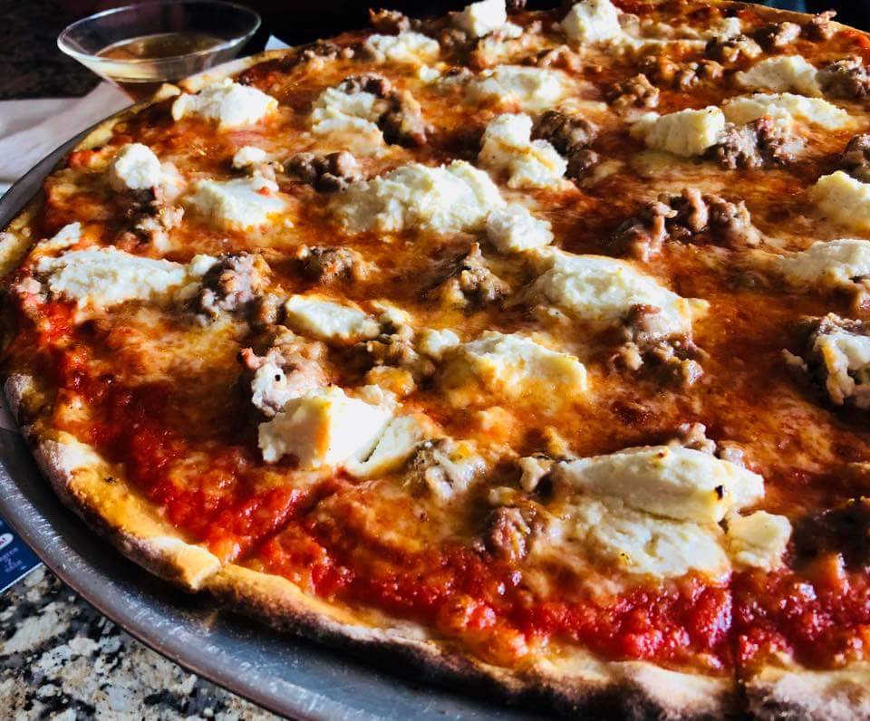 Tipsy Tomato Bar And Pizzeria | restaurant | 656 New Haven Ave, Derby, CT 06418, USA | 2037327931 OR +1 203-732-7931