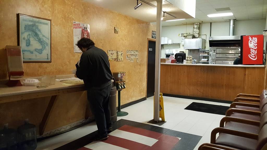 Vinnys Pizza and Wings | restaurant | 221 W Lincoln Hwy, DeKalb, IL 60115, USA | 8157876200 OR +1 815-787-6200