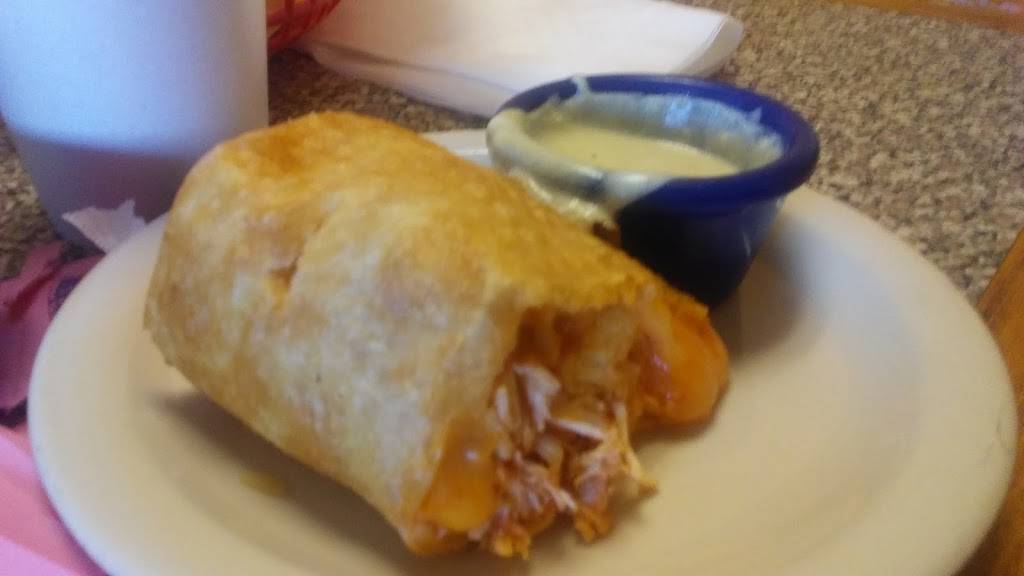 Juanas Mexican Restaurant | restaurant | 709 Jim Thorpe Blvd, Prague, OK 74864, USA | 4055670036 OR +1 405-567-0036