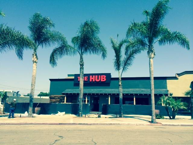 The Hub Kitchen & Taps | restaurant | 3005, 1749 Newport Blvd, Costa Mesa, CA 92627, USA | 9493565544 OR +1 949-356-5544