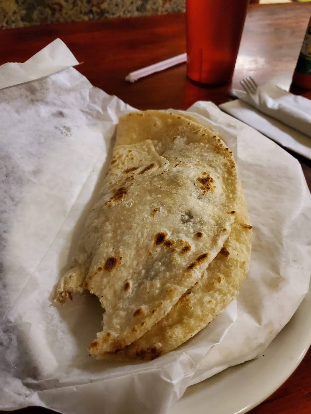 Honduras Breeze Restaurant | restaurant | 1443 Chester St, Aurora, CO 80010, USA | 3033608888 OR +1 303-360-8888