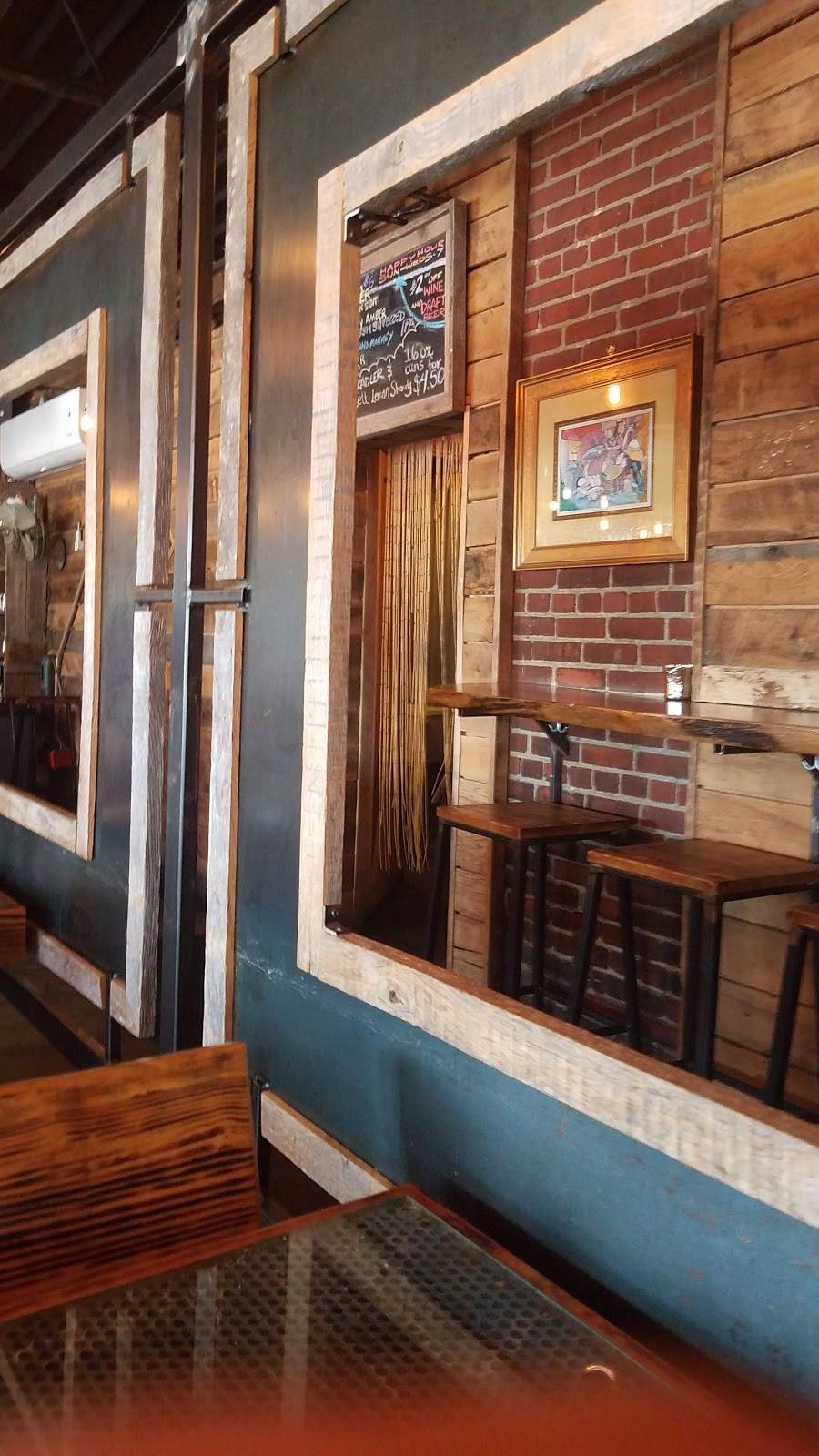 Sabai | restaurant | 2727 W Broad St, Richmond, VA 23220, USA | 8043674992 OR +1 804-367-4992