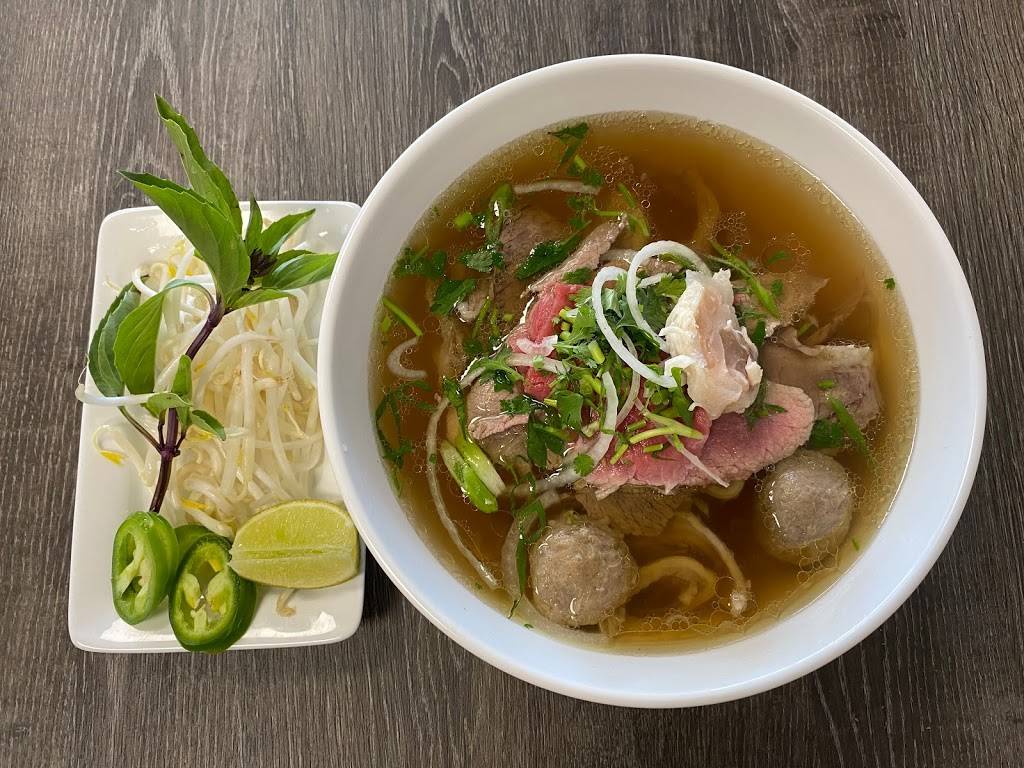 Pho Seven | restaurant | 18050 Hesperian Blvd, San Lorenzo, CA 94580, USA | 5103988160 OR +1 510-398-8160
