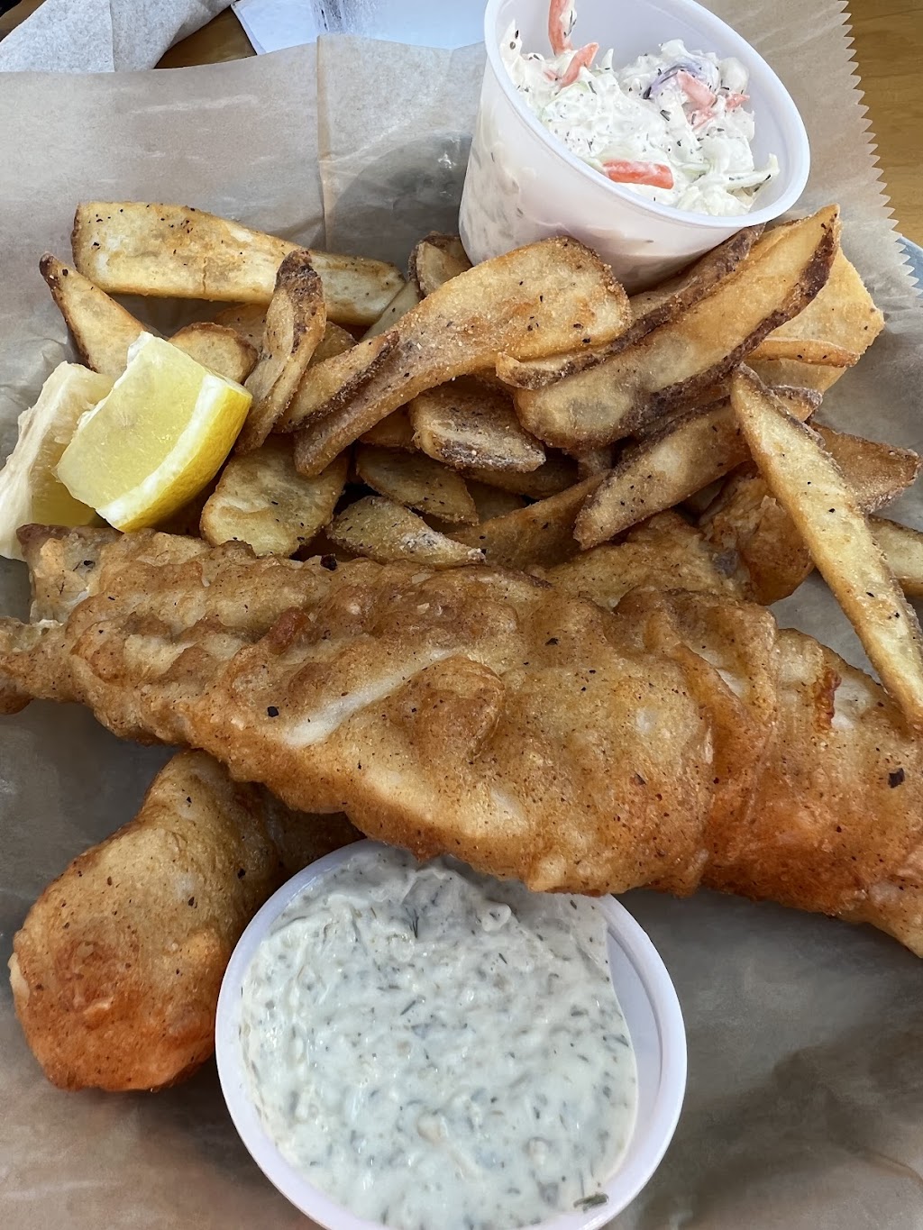 Carlisles | restaurant | 470 W Western Ave, Muskegon, MI 49440, USA | 2317889500 OR +1 231-788-9500