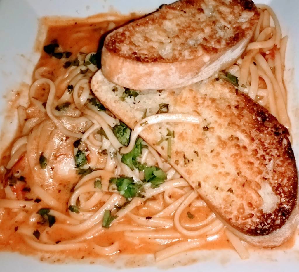 Lure Fish House | restaurant | 60 S California St, Ventura, CA 93001, USA | 8055674400 OR +1 805-567-4400