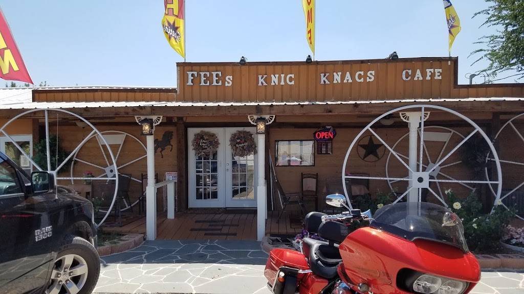 Fees Knic Knacs Cafe | restaurant | 13307 US-82, Ringgold, TX 76261, USA | 9409346008 OR +1 940-934-6008