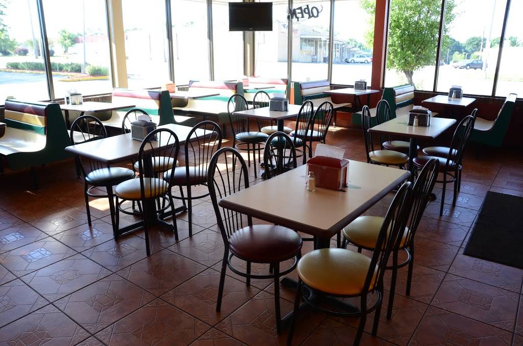 Burrito Bravo | restaurant | 4206 Charles St, Rockford, IL 61108, USA | 8152310031 OR +1 815-231-0031