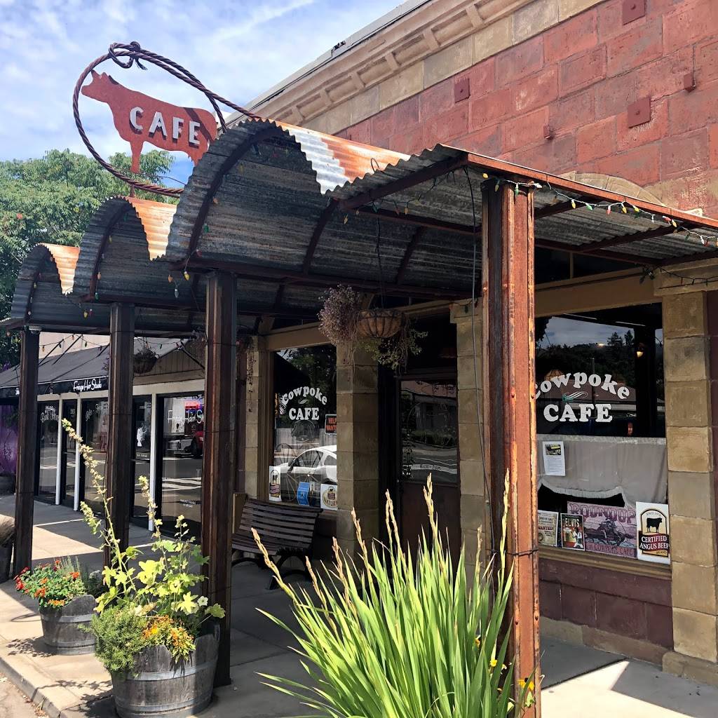 Cowpoke Cafe | cafe | 21118 Calistoga Rd, Middletown, CA 95461, USA | 7079870661 OR +1 707-987-0661