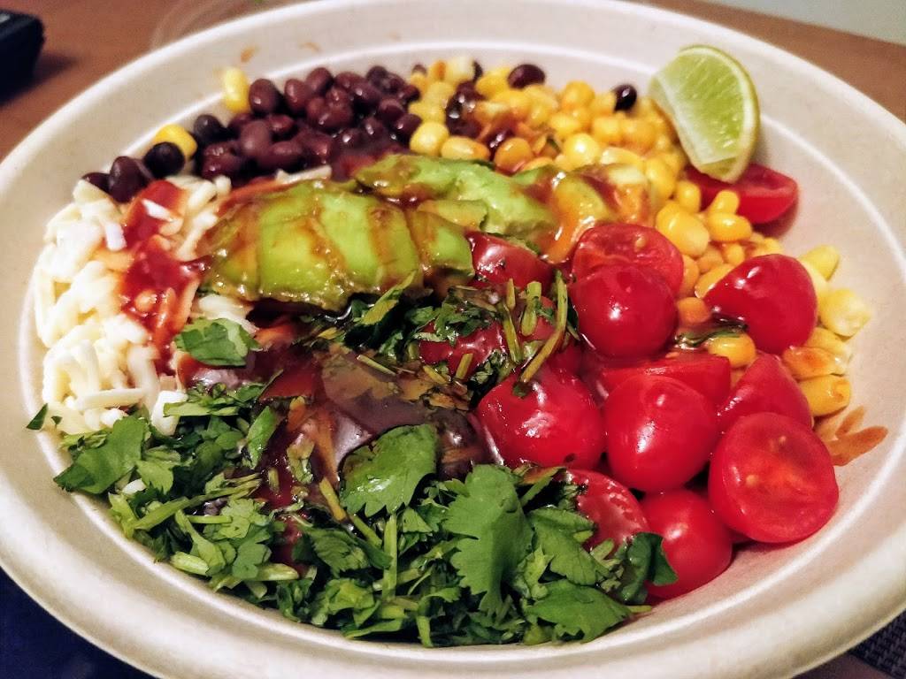 Freshii | restaurant | 45 Wicksteed Ave, East York, ON M4G 4H9, Canada | 6474171716 OR +1 647-417-1716