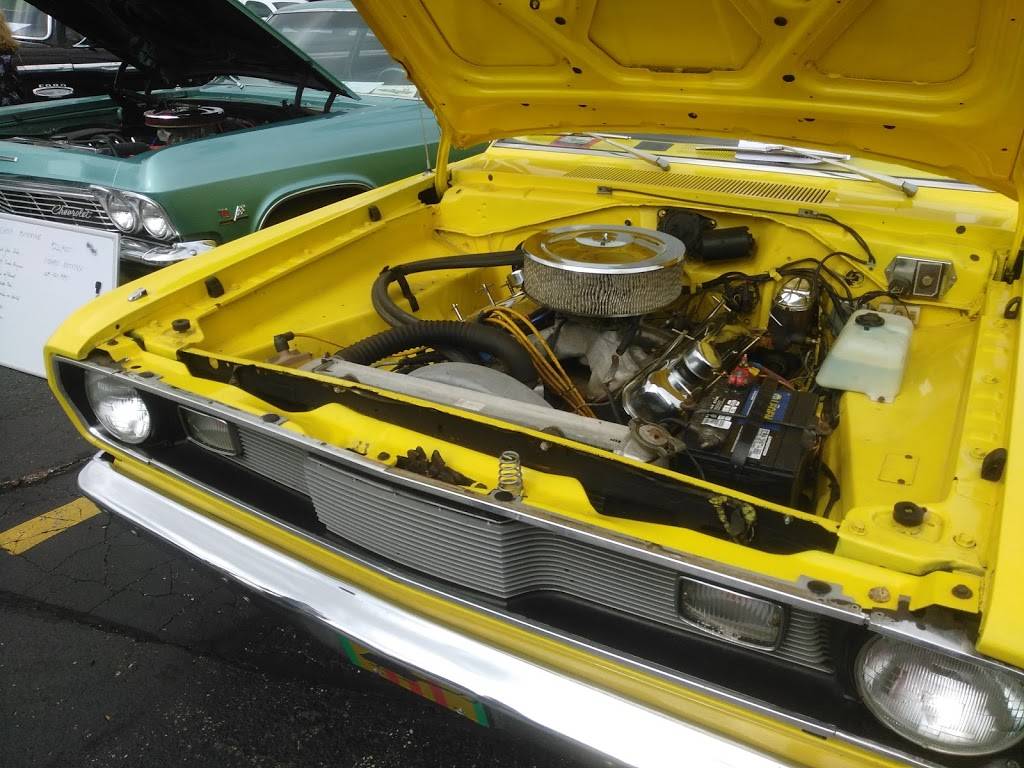 Frosty Boy Ice Cream | restaurant | 5030 Gull Rd, Kalamazoo, MI 49048, USA | 2693455360 OR +1 269-345-5360