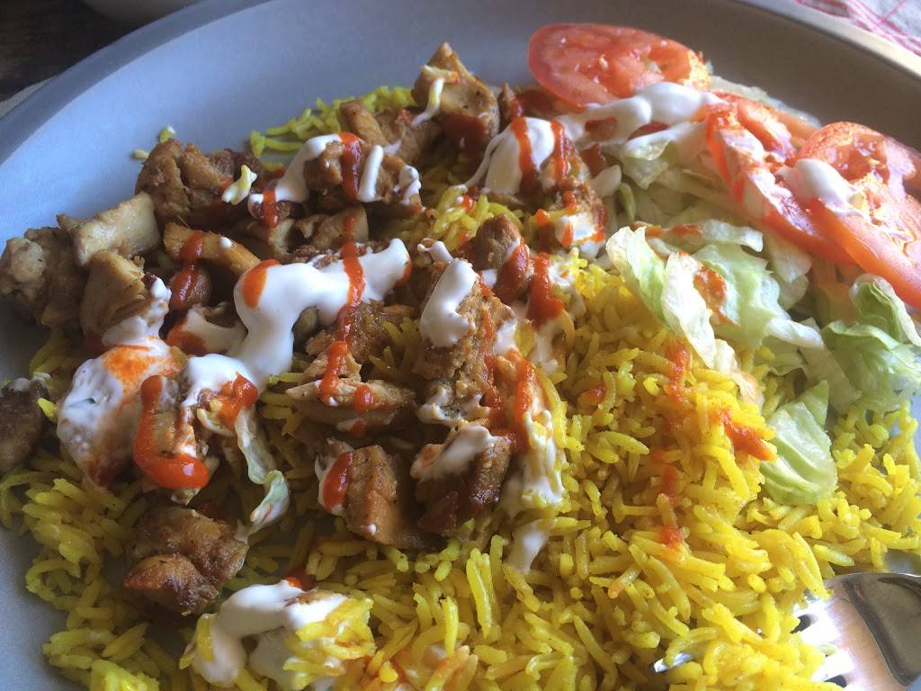 Gyro Express Mediterranean Grill | restaurant | 3000 184th St SW #844, Lynnwood, WA 98037, USA | 4256730140 OR +1 425-673-0140
