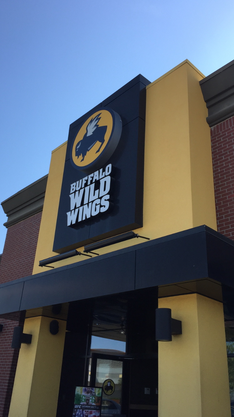 Buffalo Wild Wings | restaurant | 1790 North First St, Livermore, CA 94550, USA | 9253739464 OR +1 925-373-9464