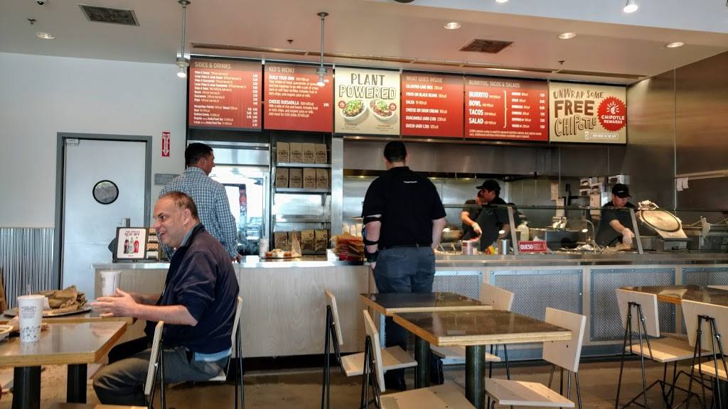 Chipotle Mexican Grill | restaurant | 1263 Simi Town Center Way Ste H2, Simi Valley, CA 93065, USA | 8055840514 OR +1 805-584-0514