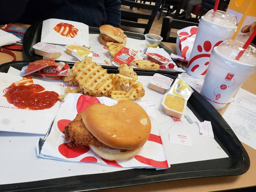 Chick-fil-A | restaurant | 501 E Kemper Rd, Springdale, OH 45246, USA | 5136719333 OR +1 513-671-9333