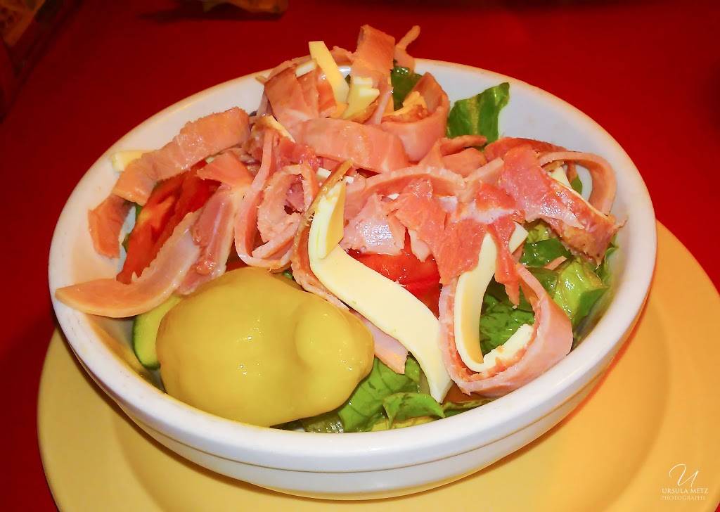 New York New York Pizza | restaurant | 1512 E 7th Ave, Tampa, FL 33605, USA | 8132481845 OR +1 813-248-1845