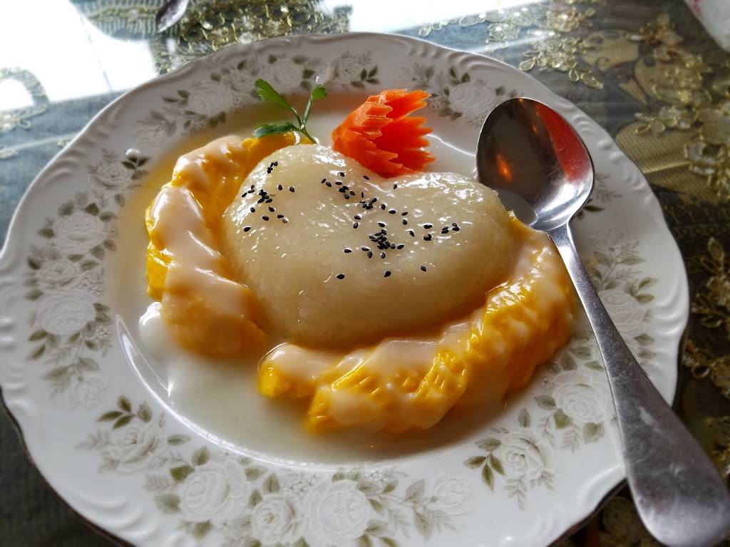 Bangkokville | meal takeaway | 395 Haywood Ln, Nashville, TN 37211, USA | 6158349250 OR +1 615-834-9250