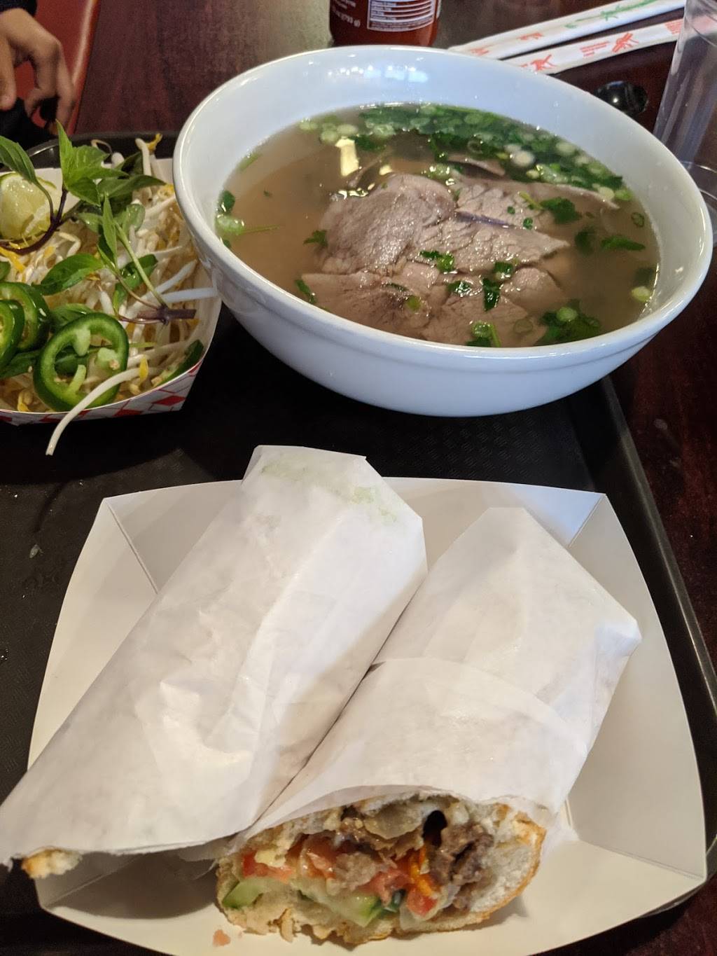 Café Trang Bistro | restaurant | 5642 W 7800 S, West Jordan, UT 84081, USA | 8012821888 OR +1 801-282-1888