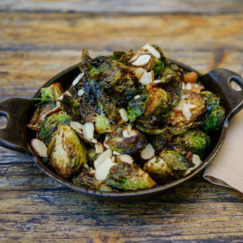 320 Main | restaurant | 320 Main St, Seal Beach, CA 90740, USA | 5627996246 OR +1 562-799-6246